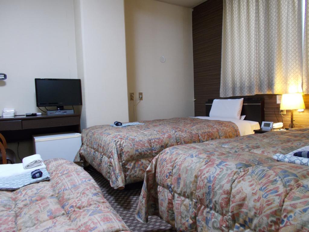 Hotel Matsuyama Hills Exterior foto